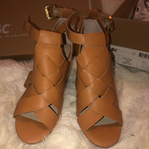 Tan Summer Heels from Francesas ✨ - Picture 2 of 5